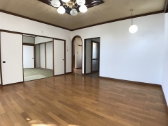 平塚市片岡