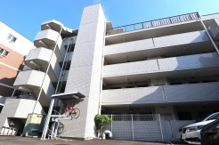 平塚市松風町
